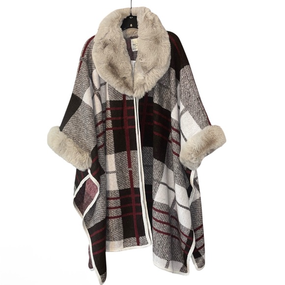 Plaid Faux Fur Trim Poncho / Sweater Cape - Picture 8 of 9